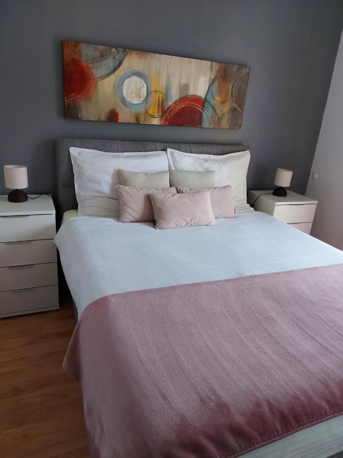 Apartman Larisa Apartment Kampor Luaran gambar